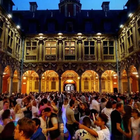 아파트 La Loge Du Sacre Coeur 릴